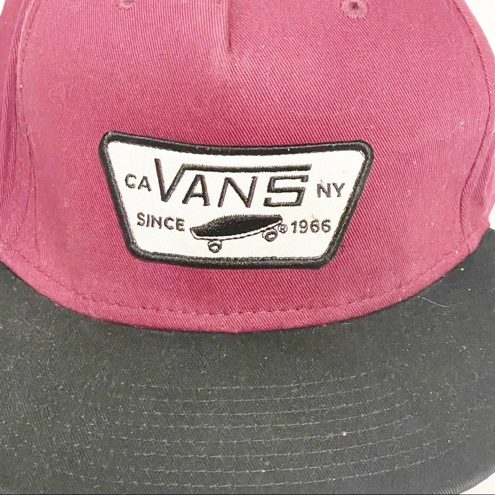 Vans maroon Snapback Hat Skateboard Mens Adjustable - Picture 2 of 4